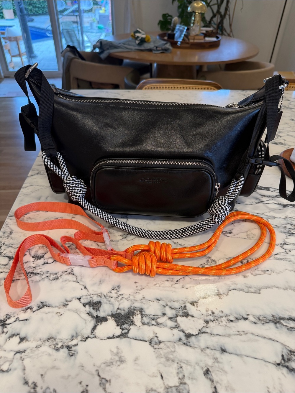 Coach Finn Black Leather Crossbody with two extra straps! - Picture 3 of 8